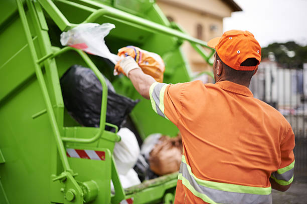 Best Attic Cleanout Services  in Fayette, MO
